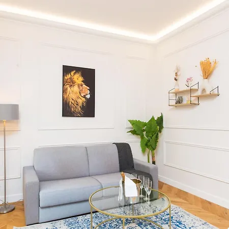 5mn Monaco - Luxueux - Bt Apartmán